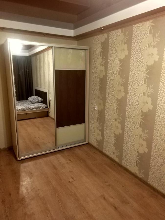 Apartment 2Bedrooms On Stalevarov Near State Medical University Zaporizhia Eksteriør bilde